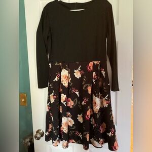 Black XL dress with florals
